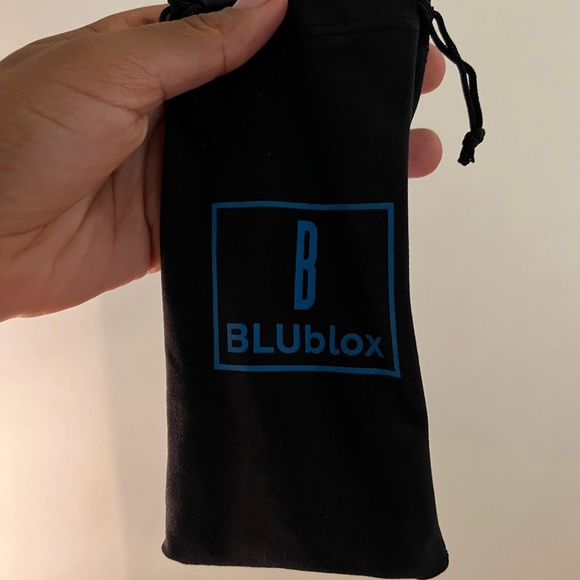 Blubox sleep glasses - used - Picture 6 of 6